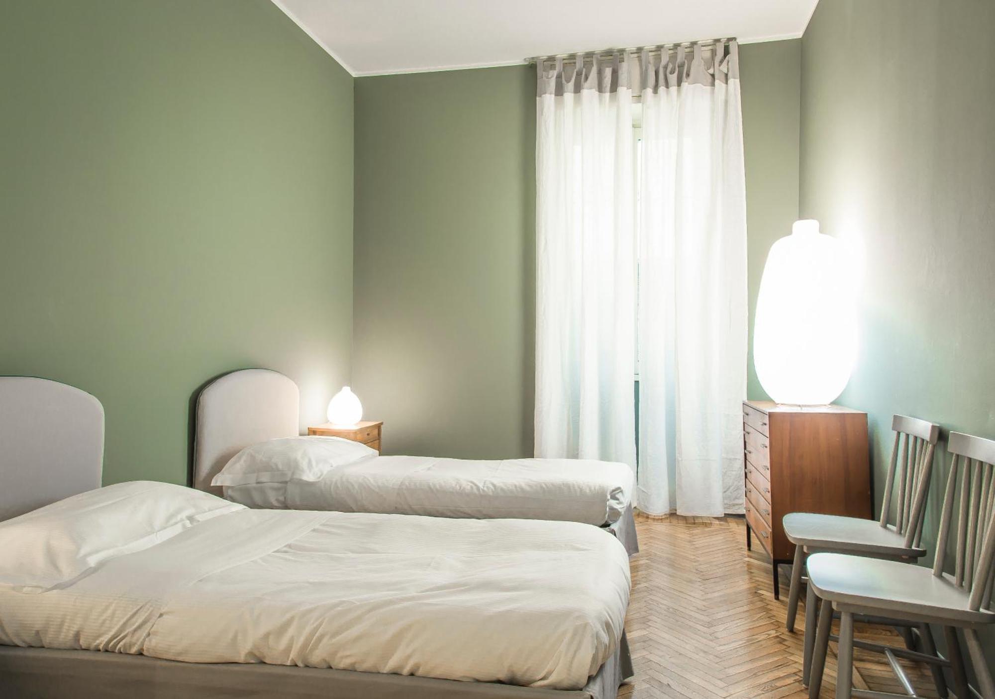 Margreth Apartment Милано Екстериор снимка