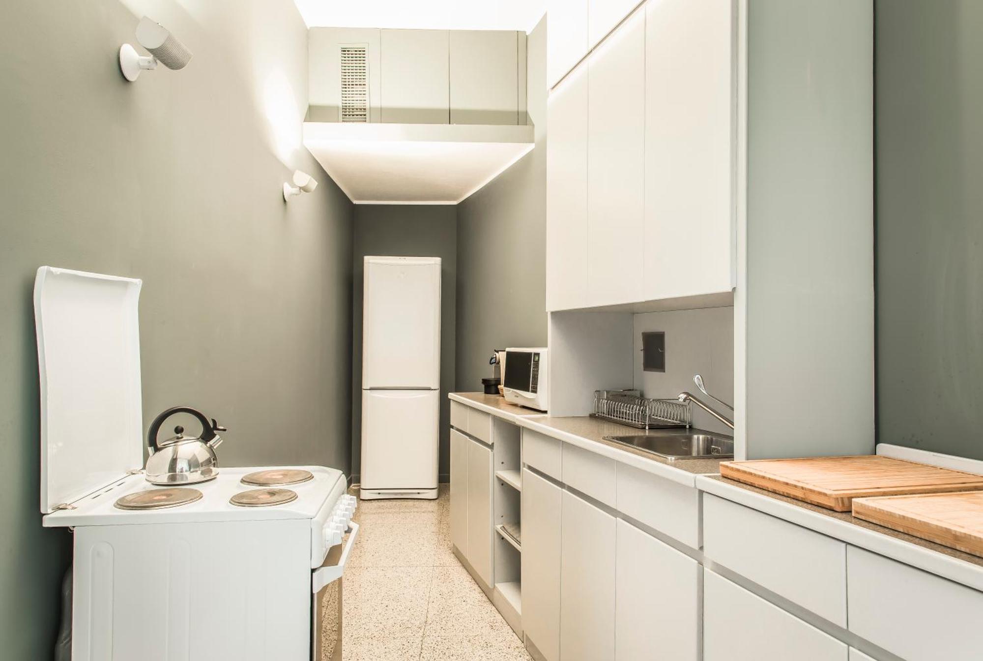 Margreth Apartment Милано Екстериор снимка